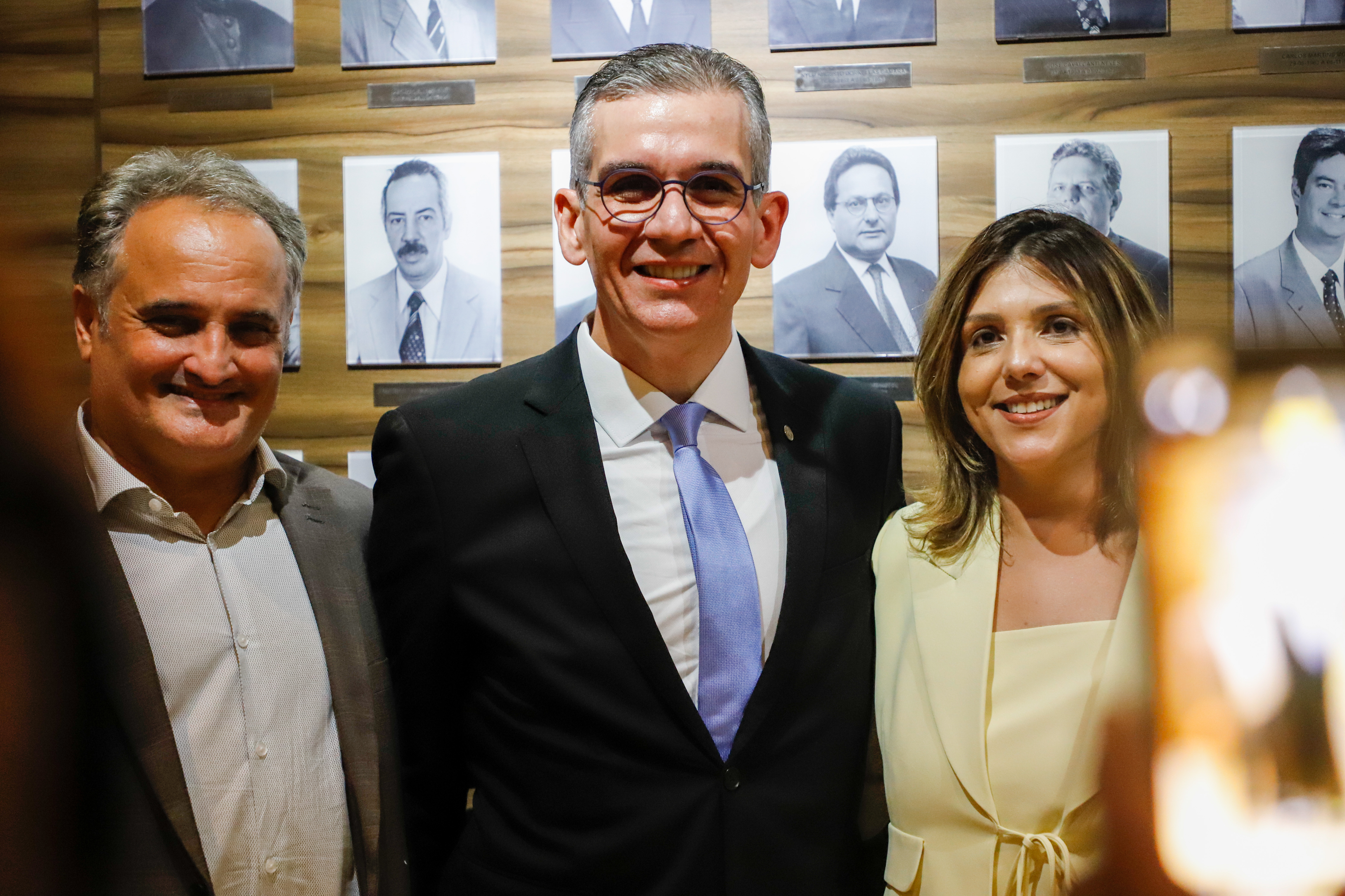 Aposi&ccedil;&atilde;o da placa de Bruno Baptista na OAB Pernambuco