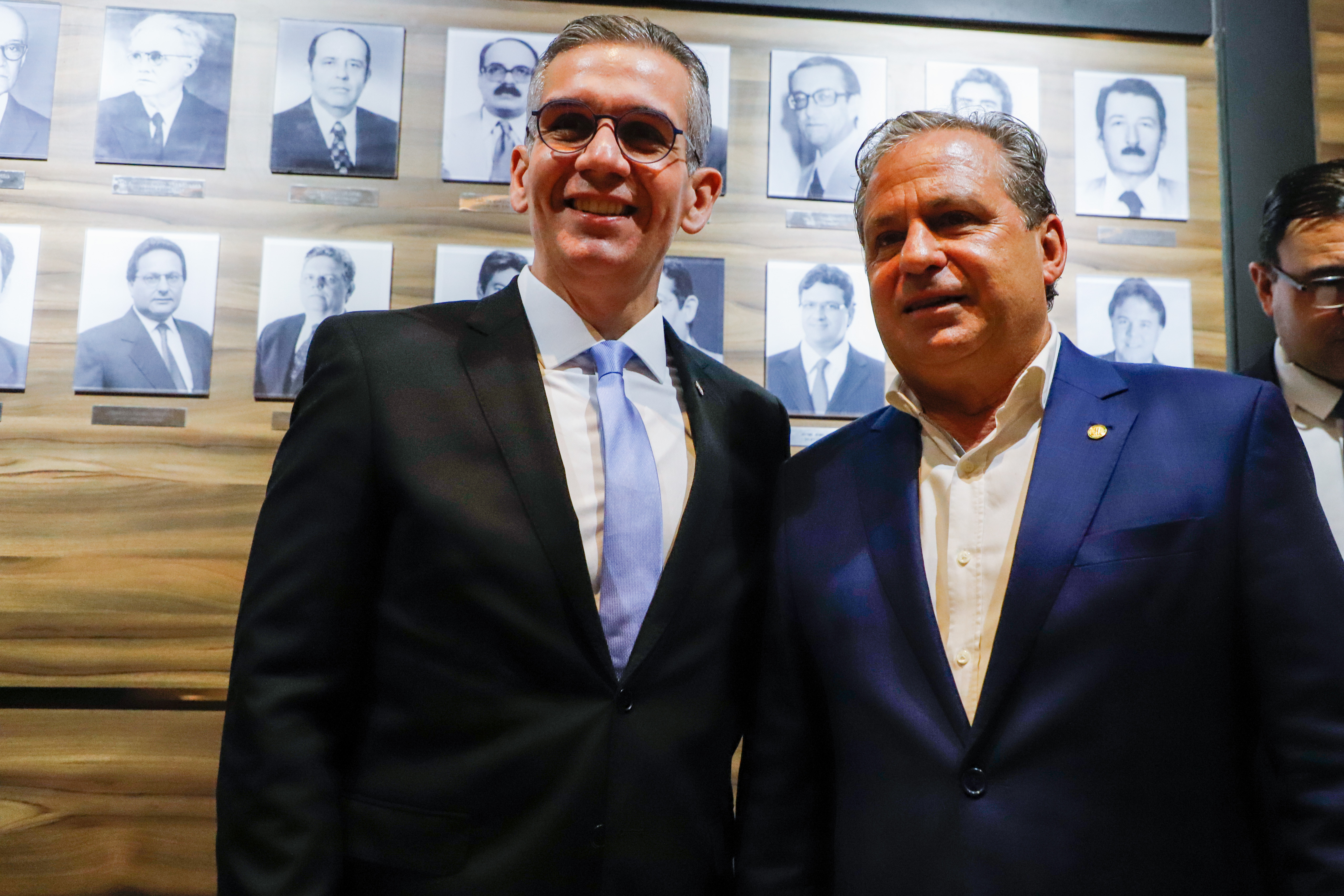 Aposi&ccedil;&atilde;o da placa de Bruno Baptista na OAB Pernambuco