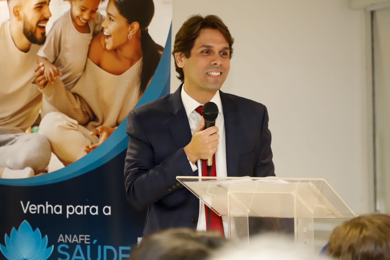 Fernando Ribeiro Lins participa de solenidade de posse do novo procurador-regional Federal da 5&ordf; Regi&atilde;o