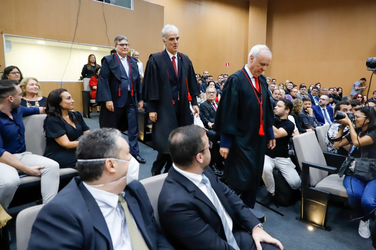 OAB-PE prestigia posse do novo procurador-geral de Justi&ccedil;a do Estado