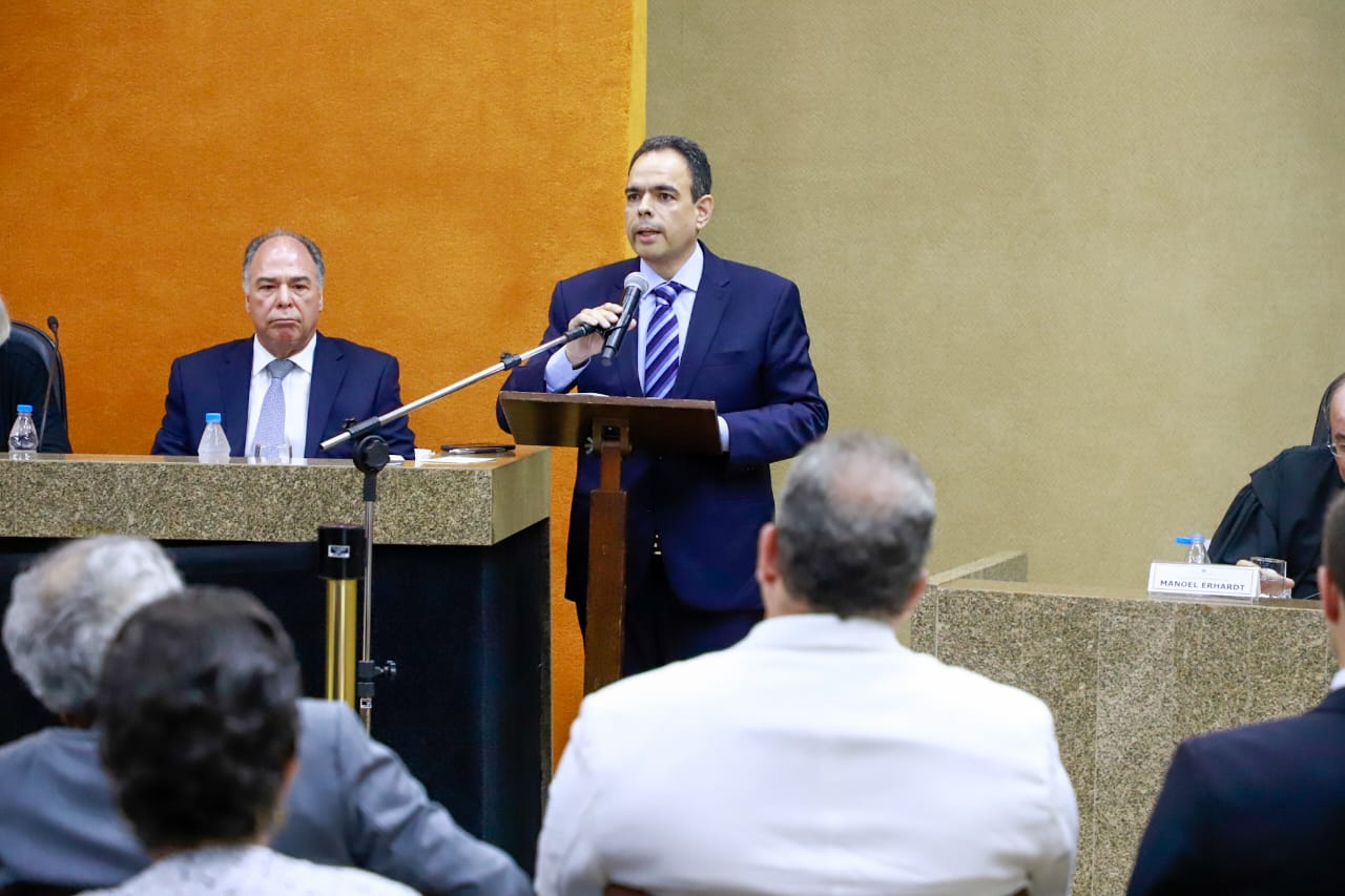 Cerim&ocirc;nia de posse dos novos desembargadores do TRF5