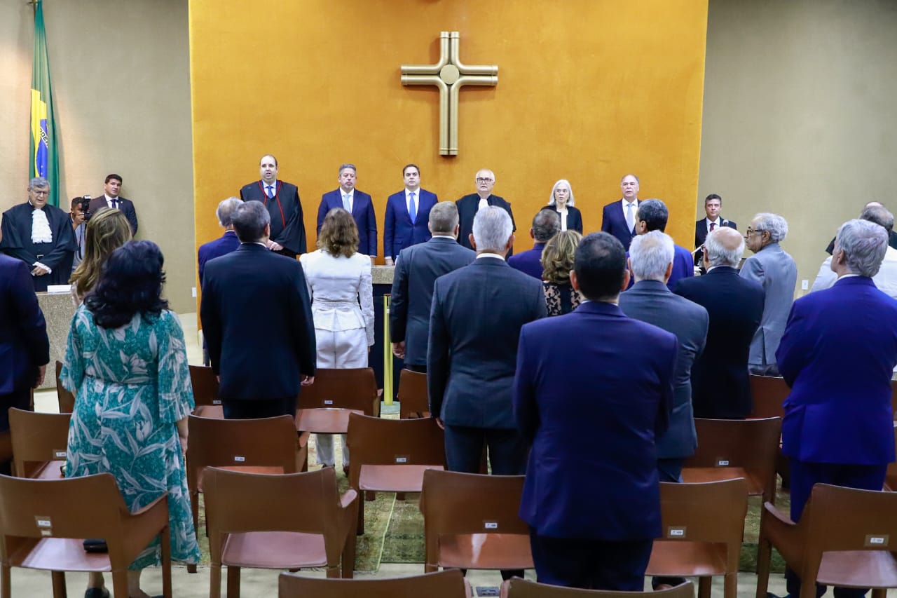 Cerim&ocirc;nia de posse dos novos desembargadores do TRF5