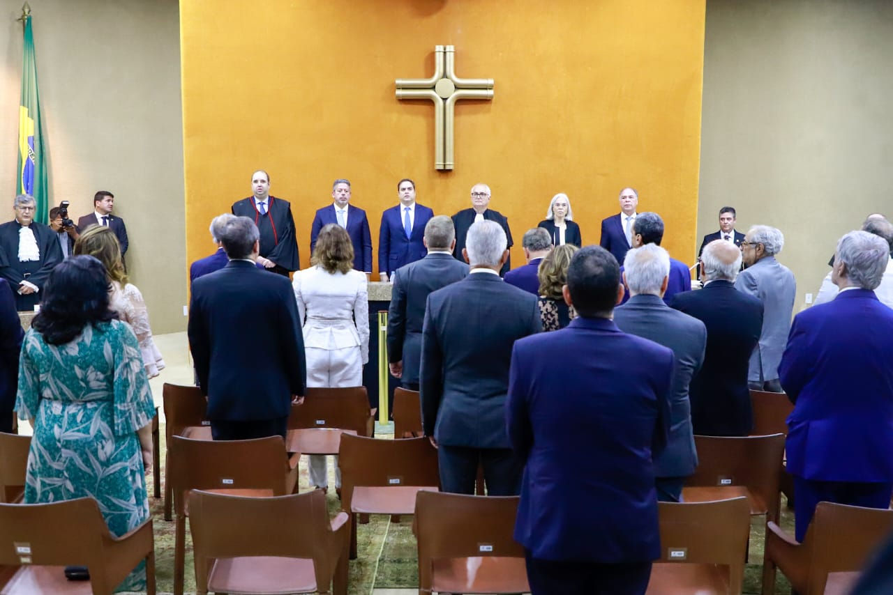 Cerim&ocirc;nia de posse dos novos desembargadores do TRF5