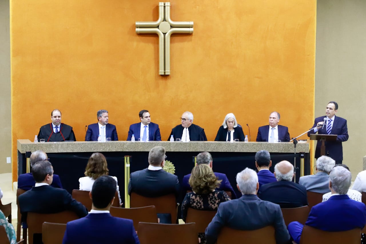 Cerim&ocirc;nia de posse dos novos desembargadores do TRF5