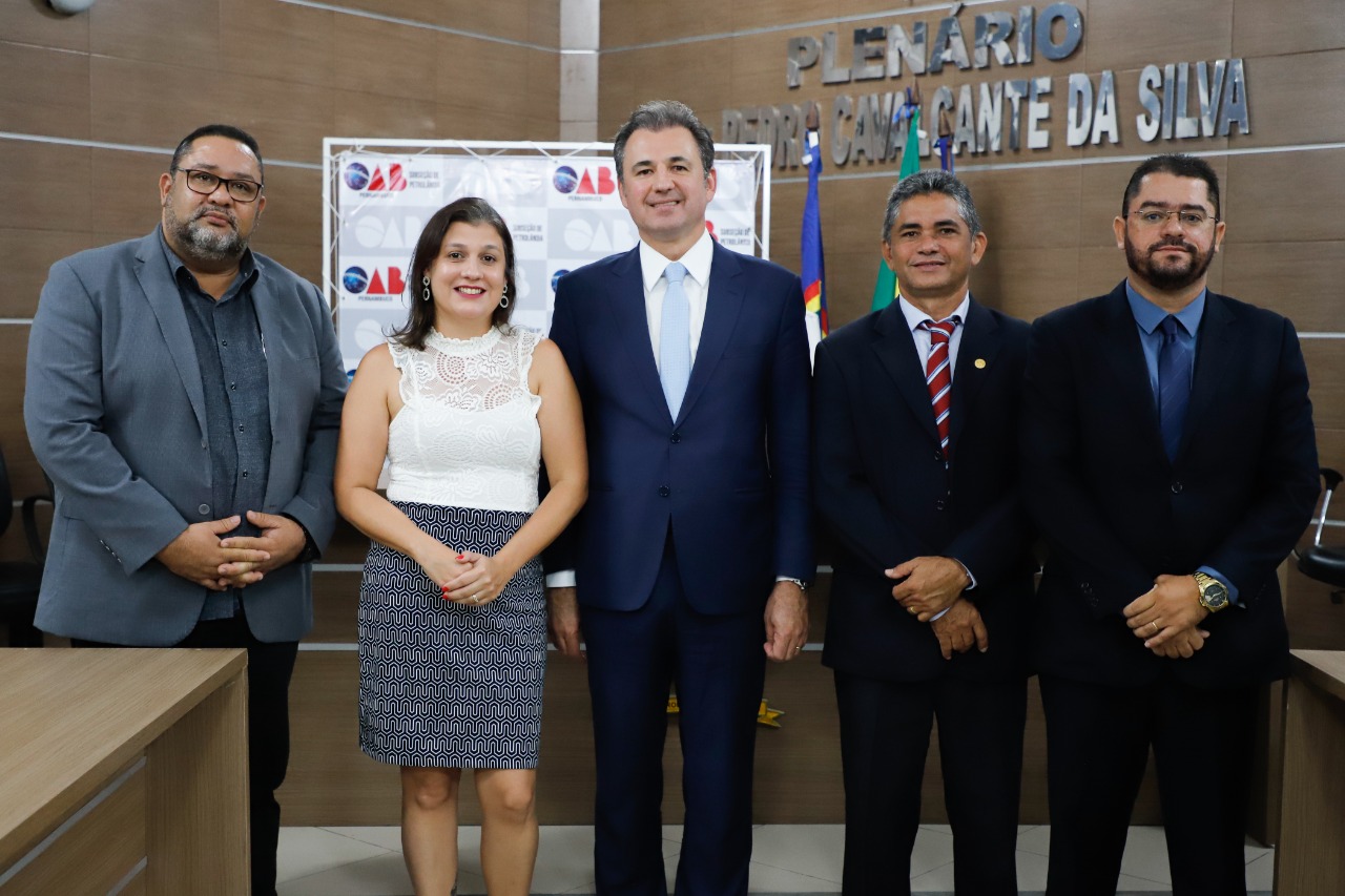 Posse nova diretoria OAB Petrol&acirc;ndia
