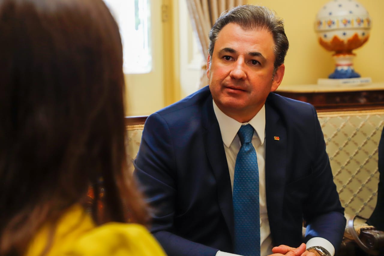 Comitiva da OAB-PE liderada por Fernando Ribeiro apresenta projeto da advocacia dativa para Raquel Lyra