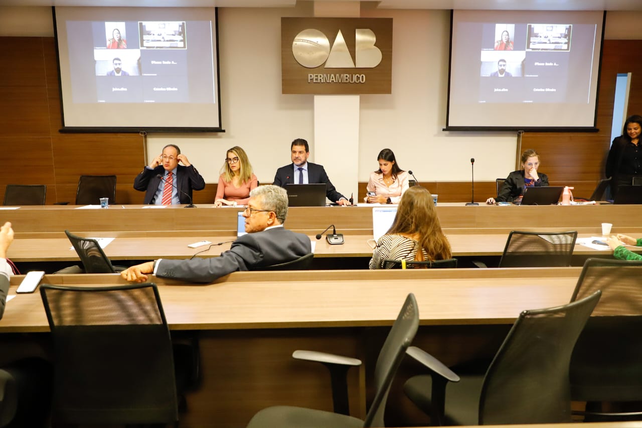 Tribunal de &Eacute;tica e Disciplina responde consulta sobre participa&ccedil;&atilde;o de advogados em atos antidemocr&aacute;ticos