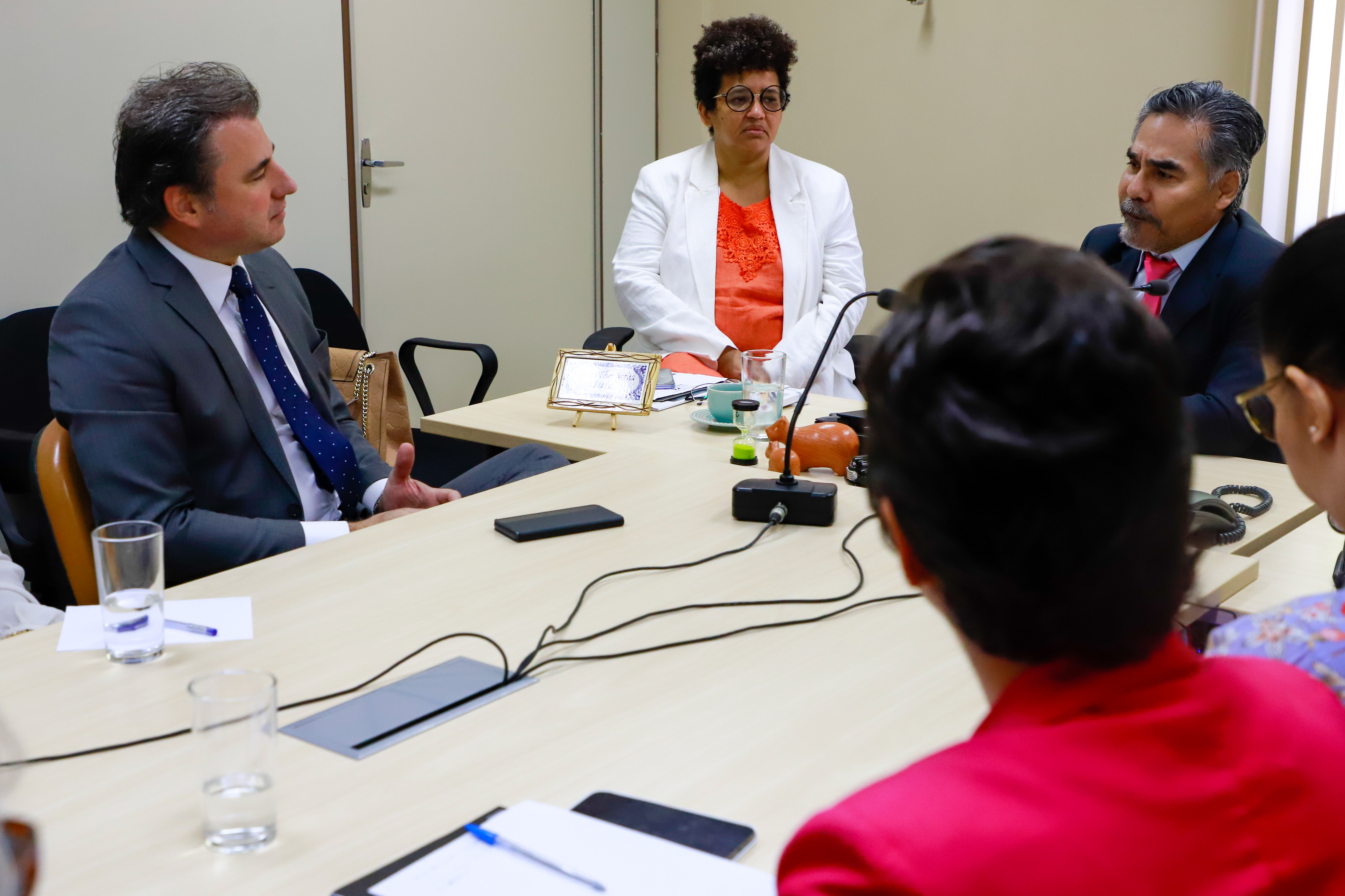 Conv&ecirc;nio firmado com o Juizado Especial Criminal do Idoso para cria&ccedil;&atilde;o de Sala do Advogado