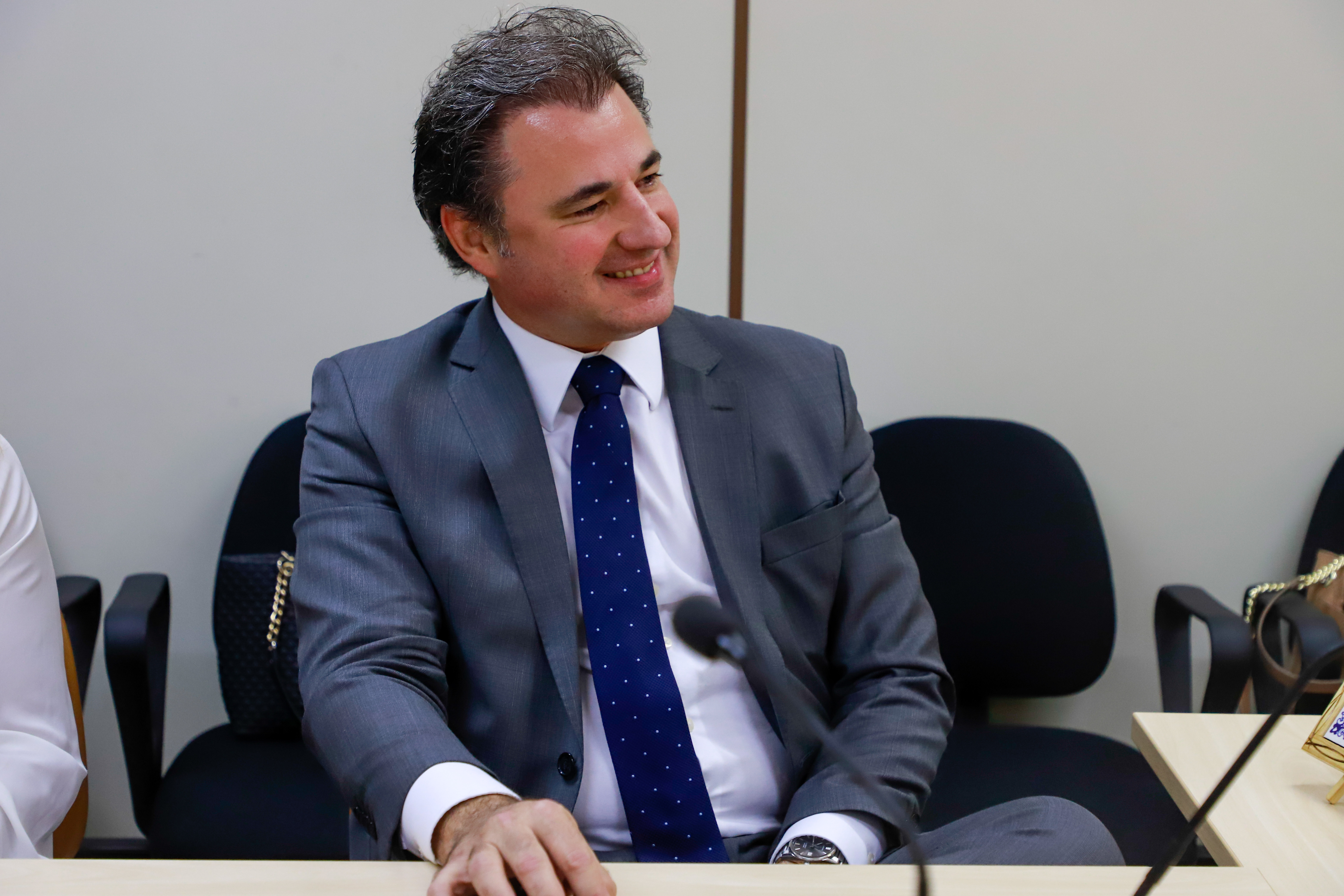 Conv&ecirc;nio firmado com o Juizado Especial Criminal do Idoso para cria&ccedil;&atilde;o de Sala do Advogado