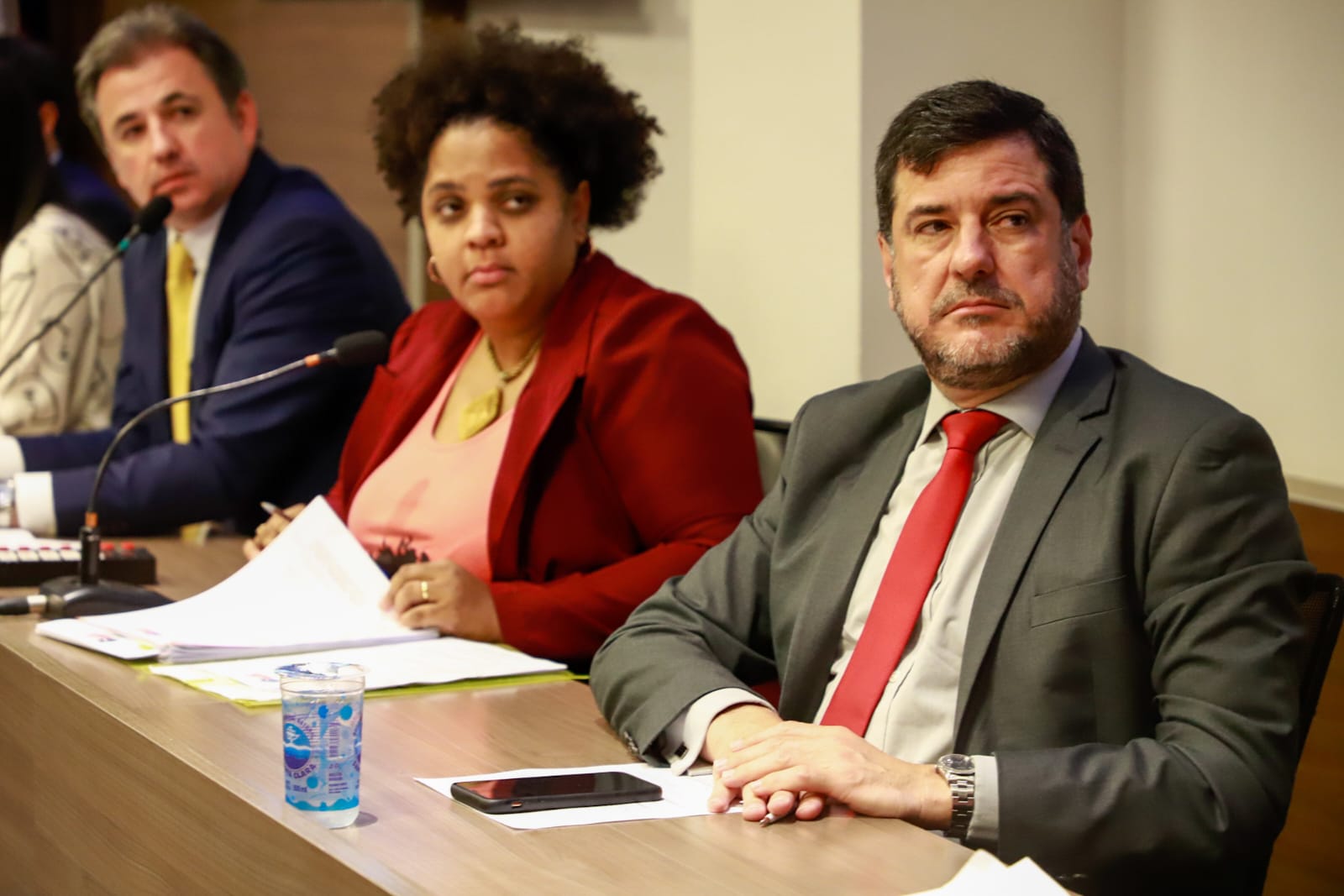 OAB Pernambuco aprova desagravo em favor de advogada desrespeitada por juiz do trabalho