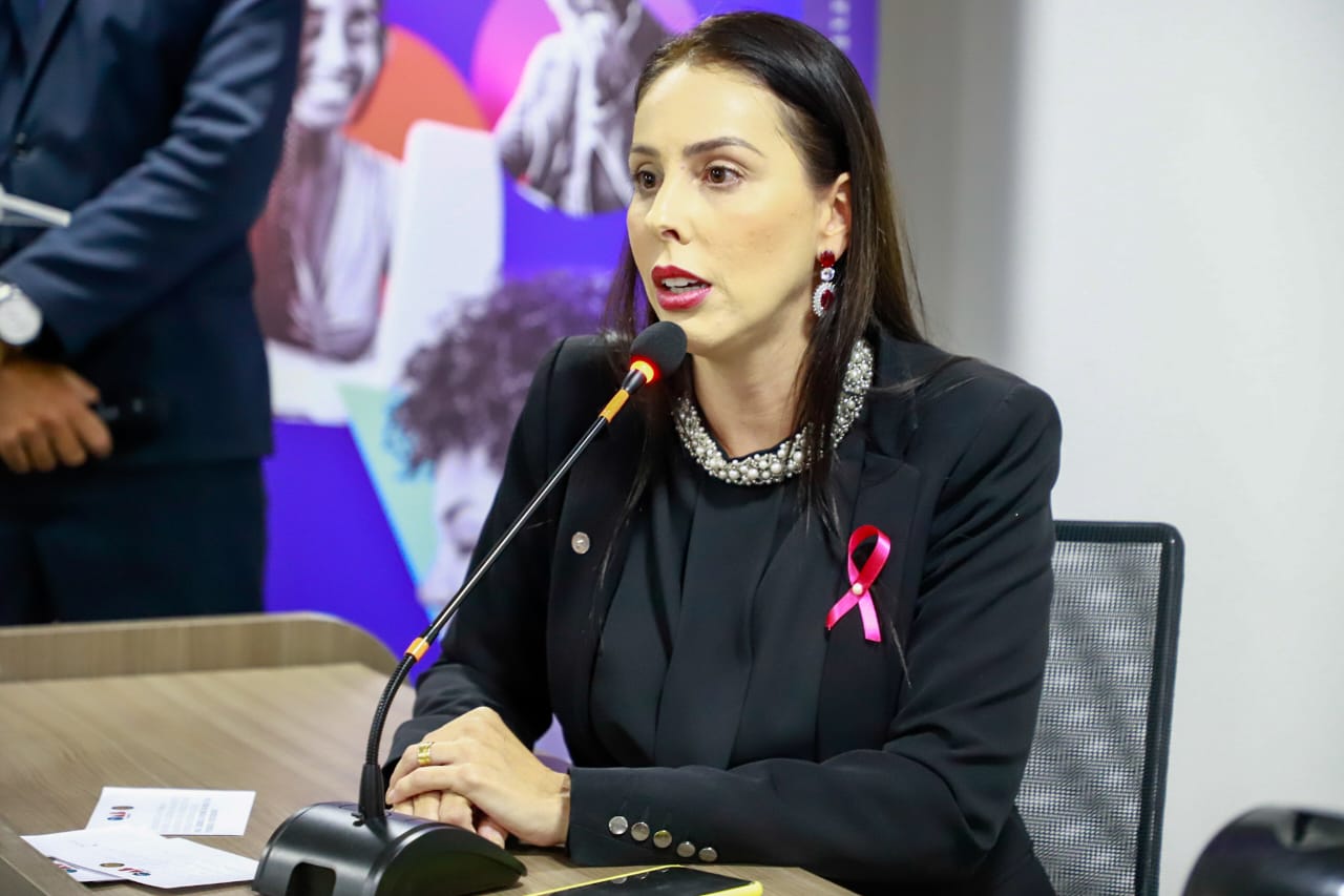 OAB-PE lan&ccedil;a cartilha sobre direitos da crian&ccedil;a e adolescente