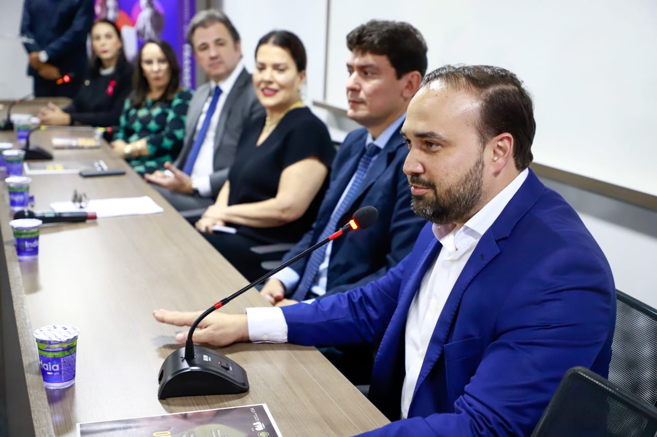 OAB-PE lan&ccedil;a cartilha sobre direitos da crian&ccedil;a e adolescente