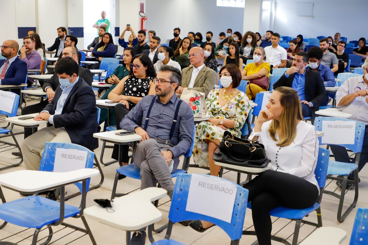 OAB-PE entrega Selo OAB Recomenda &agrave; Universidade de Pernambuco Campus Arcoverde