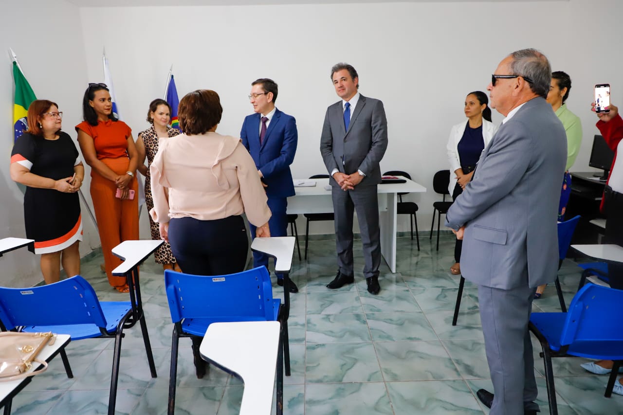 Visita &agrave; sede da OAB Palmares
