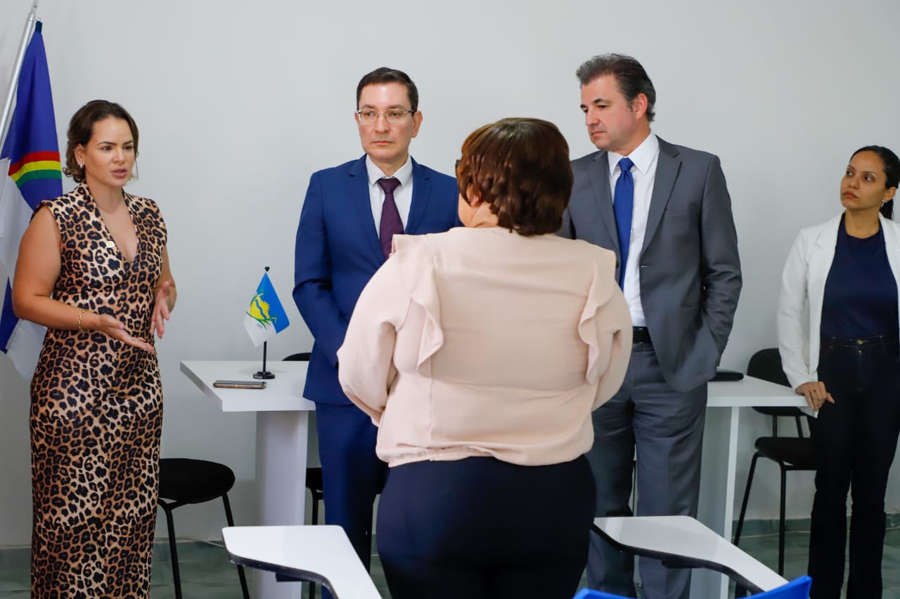 Visita &agrave; sede da OAB Palmares