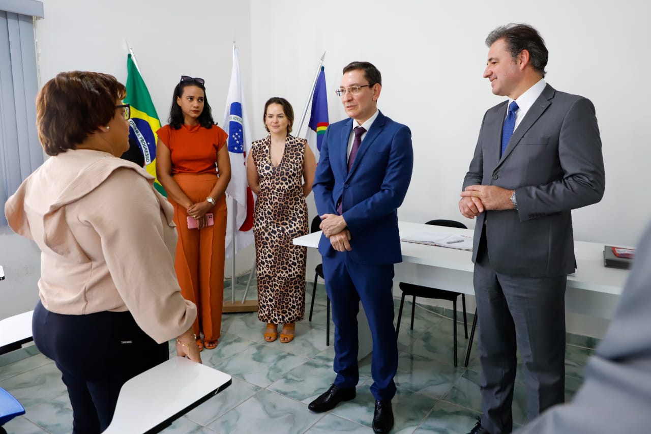 Visita &agrave; sede da OAB Palmares