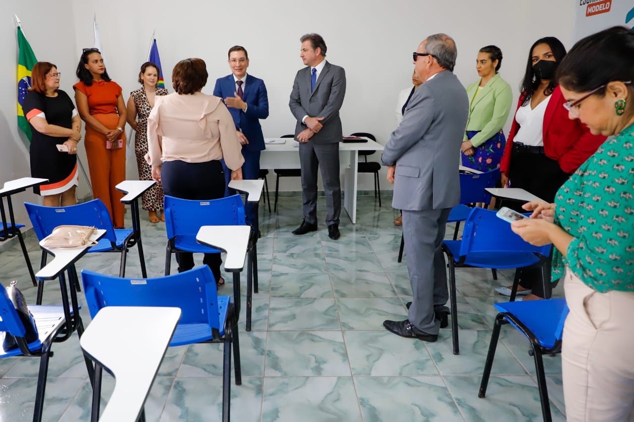 Visita &agrave; sede da OAB Palmares