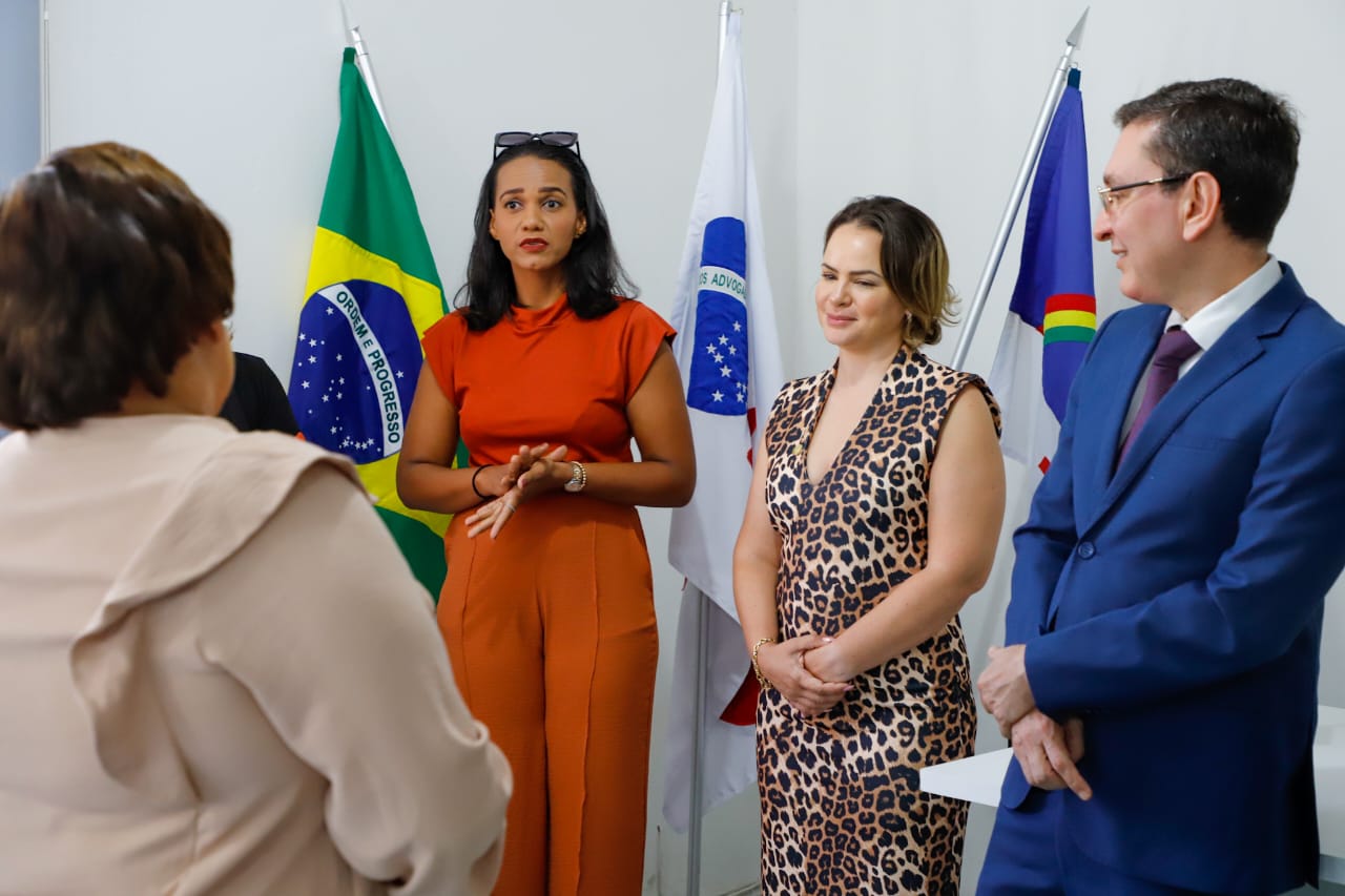 Visita &agrave; sede da OAB Palmares