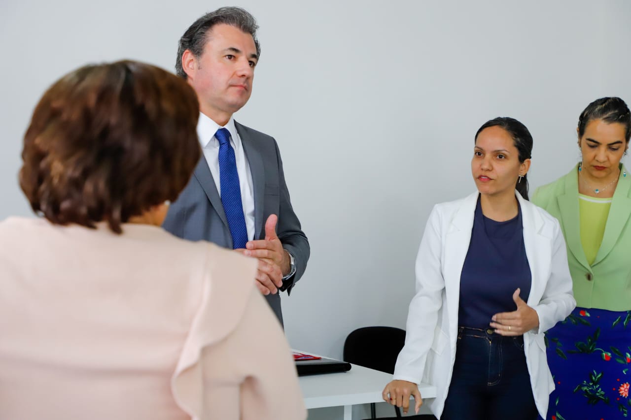 Visita &agrave; sede da OAB Palmares