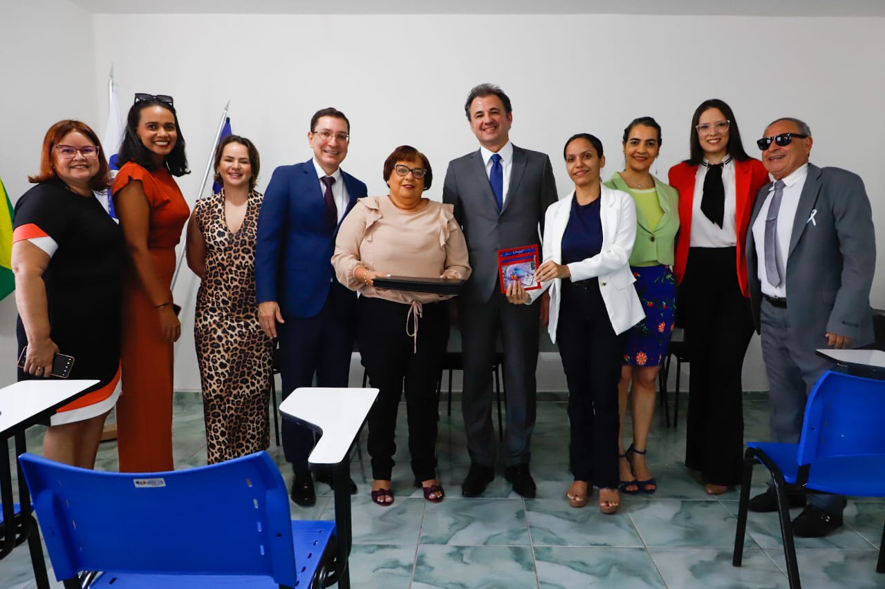 Visita &agrave; sede da OAB Palmares