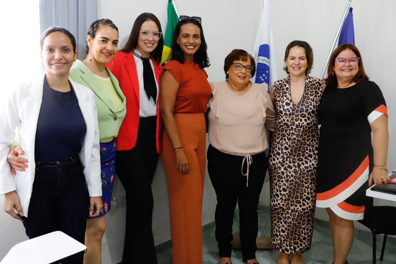 Visita &agrave; sede da OAB Palmares