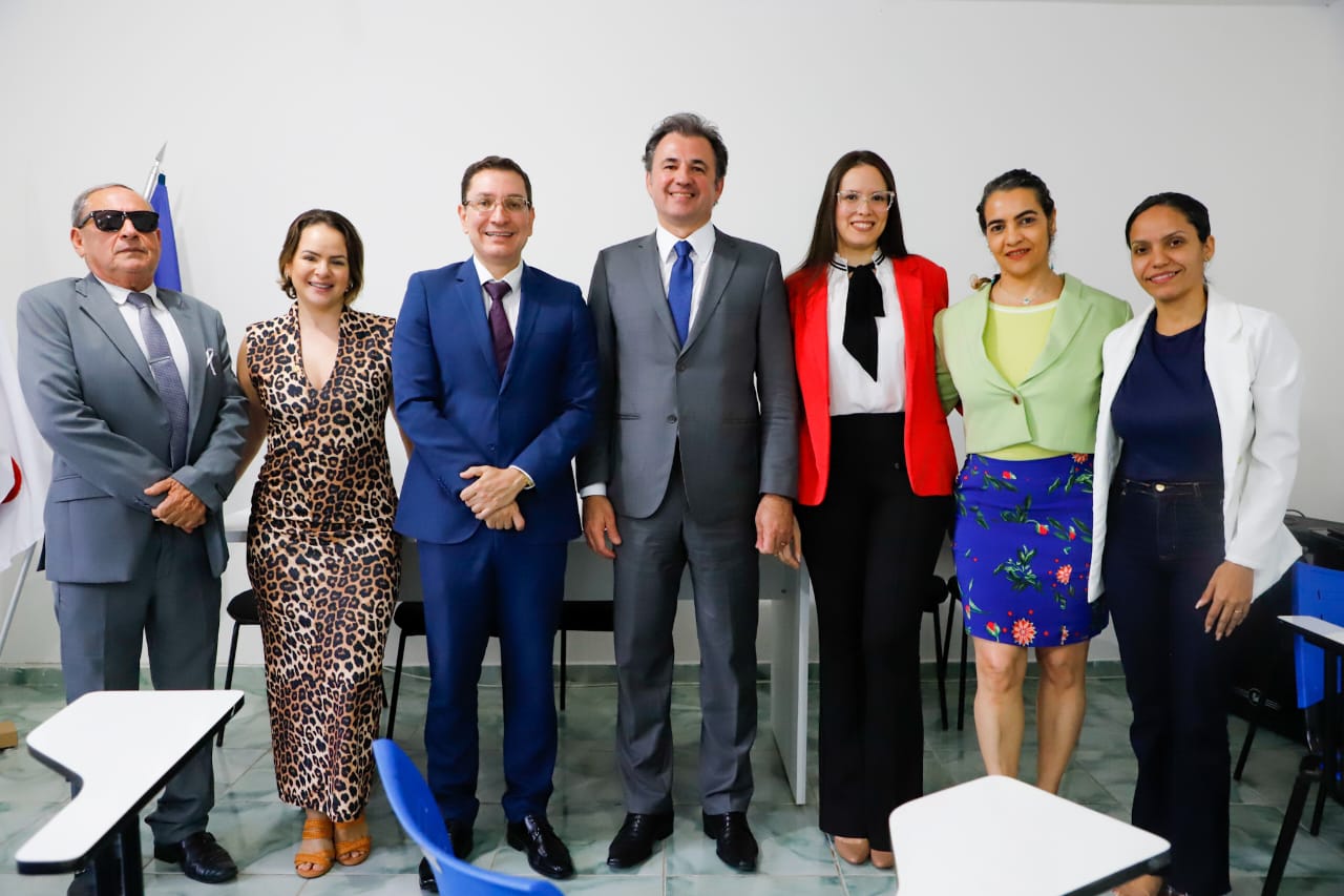 Visita &agrave; sede da OAB Palmares