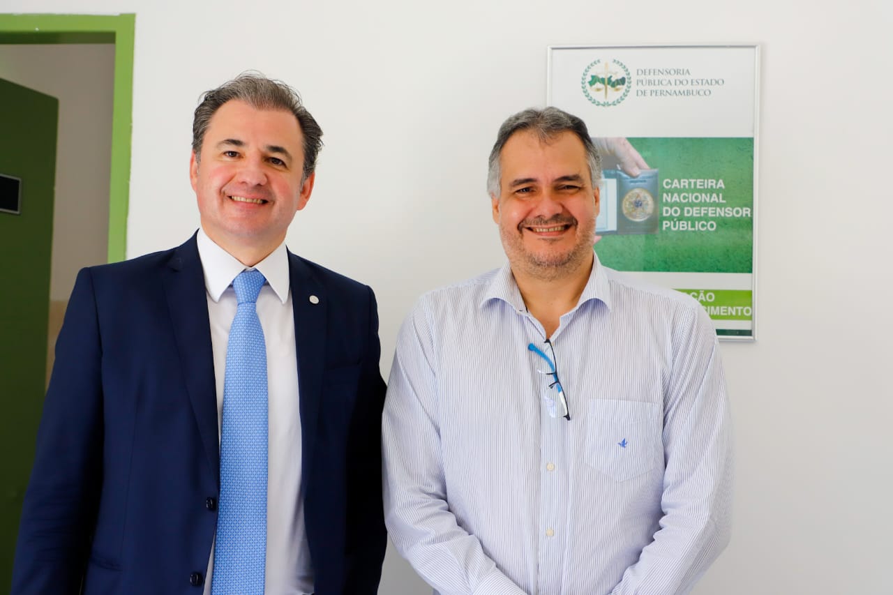 Fernando Ribeiro Lins visita Gravat&aacute;, sede da mais nova Subse&ccedil;&atilde;o da OAB-PE