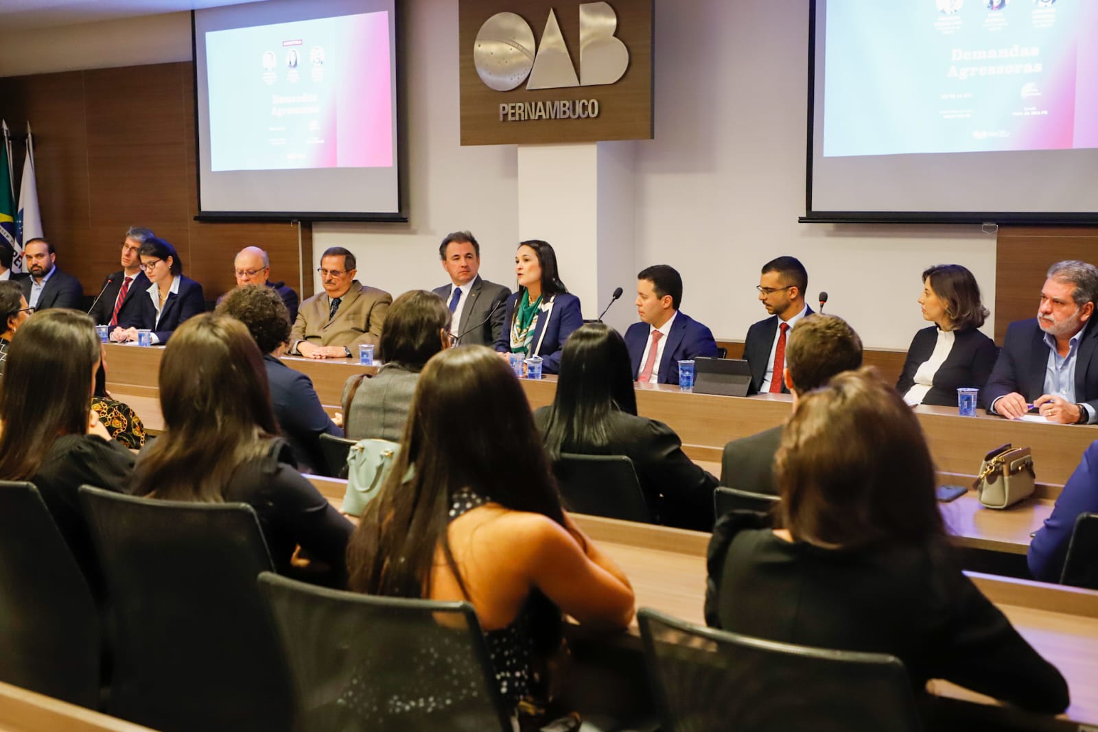Evento "Demendas Agressoras" na OAB-PE