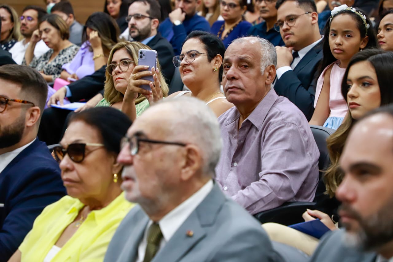 Juramento novos advogados, advogadas e estagi&aacute;rios &ndash; Turmas Tarde