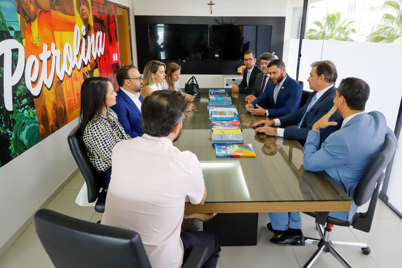 OAB-PE realiza agenda no Sert&atilde;o para tratar sobre Confer&ecirc;ncia da Advocacia que acontecer&aacute; em maio, em Petrolina