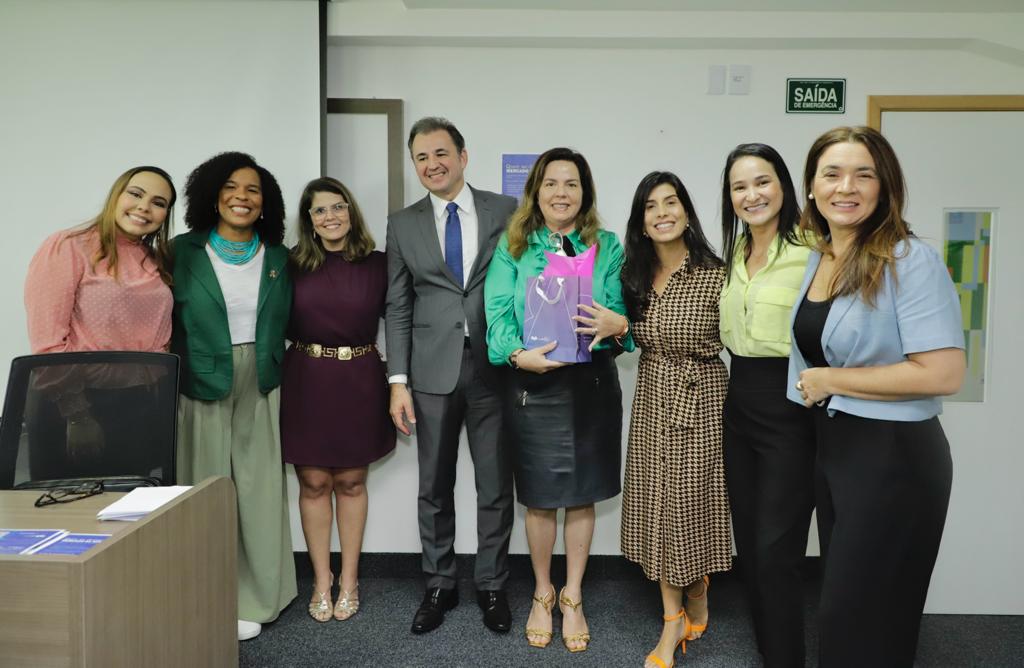 Evento do dia estadual de valoriza&ccedil;&atilde;o da mulher advogada