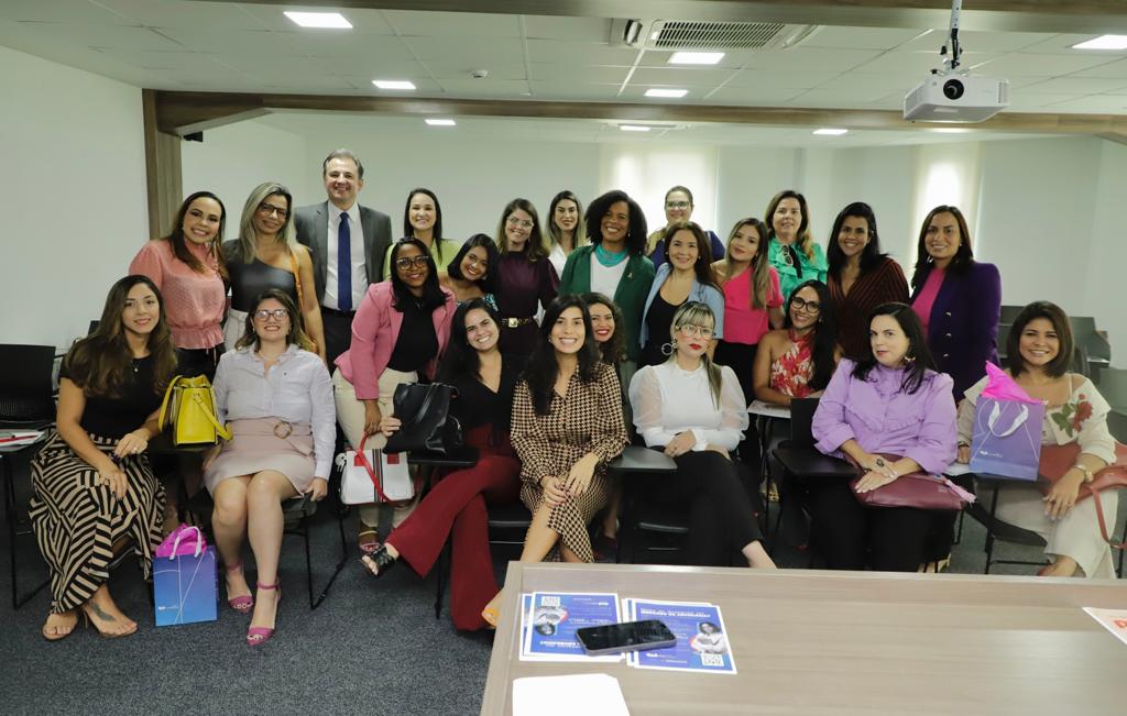 Evento do dia estadual de valoriza&ccedil;&atilde;o da mulher advogada