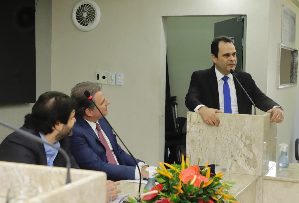 Fernando Ribeiro, Ingrid Zanella e Ivo Amaral Jr recebem maior comenda de S&atilde;o Louren&ccedil;o da Mata
