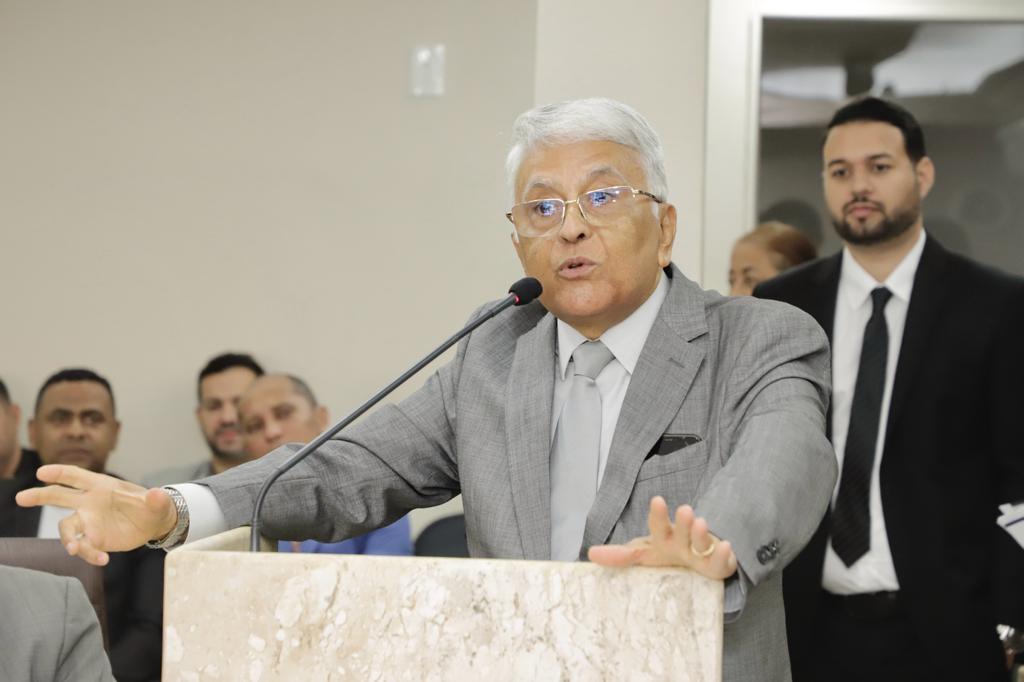 Fernando Ribeiro, Ingrid Zanella e Ivo Amaral Jr recebem maior comenda de S&atilde;o Louren&ccedil;o da Mata