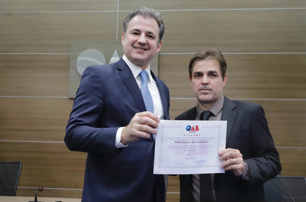 Juramento novos advogados, advogadas e estagi&aacute;rios - 11.07.23