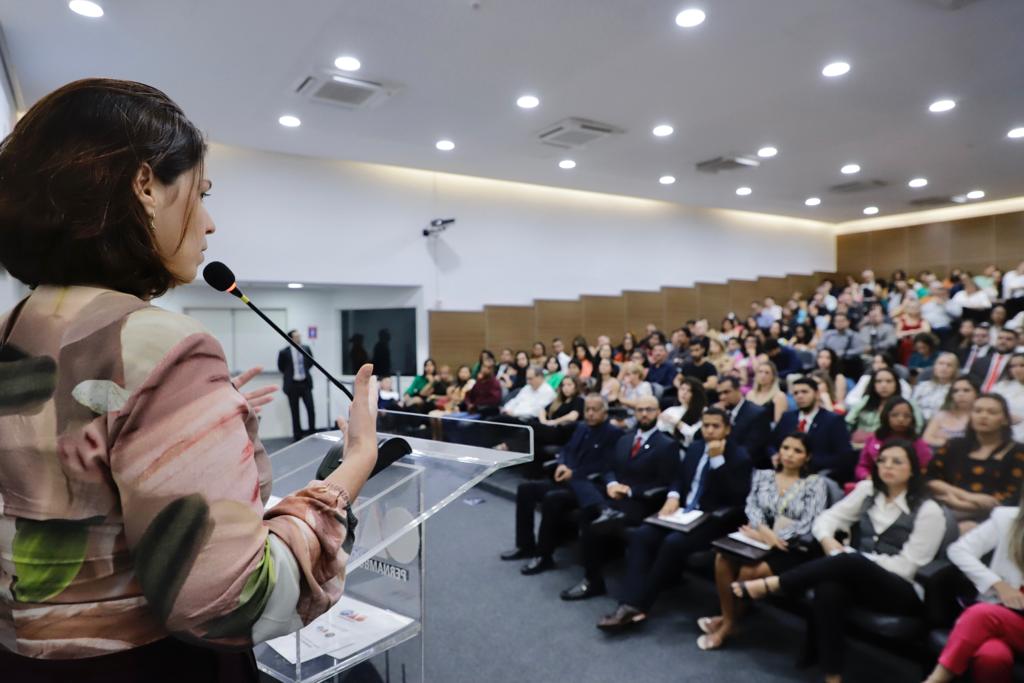 Juramento novos advogados, advogadas e estagi&aacute;rios - 11.07.23