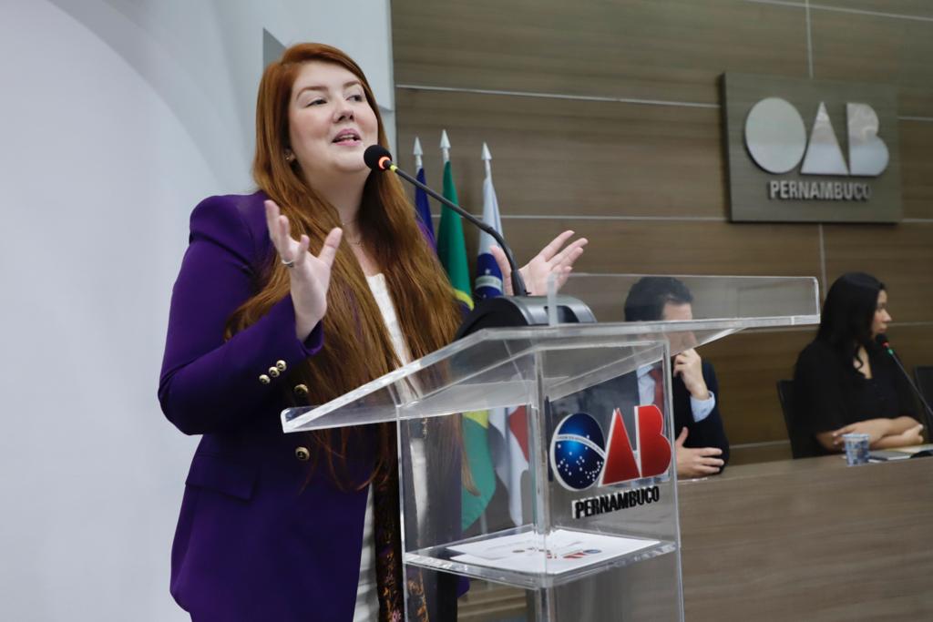 Juramento novos advogados, advogadas e estagi&aacute;rios - 11.07.23