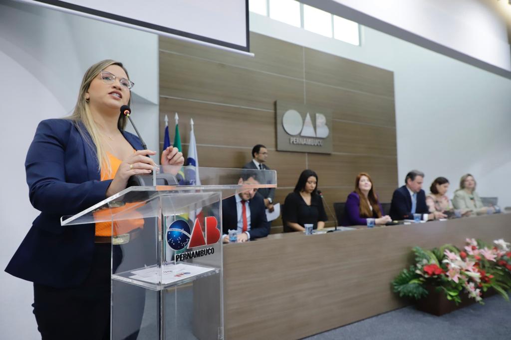 Juramento novos advogados, advogadas e estagi&aacute;rios - 11.07.23