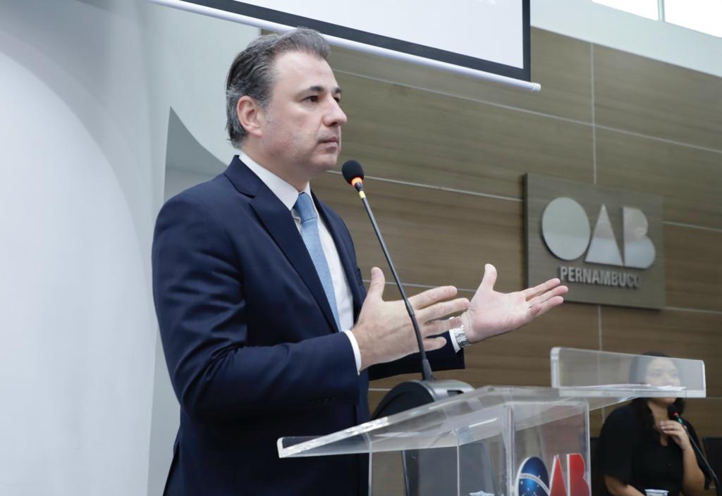 Juramento novos advogados, advogadas e estagi&aacute;rios - 11.07.23