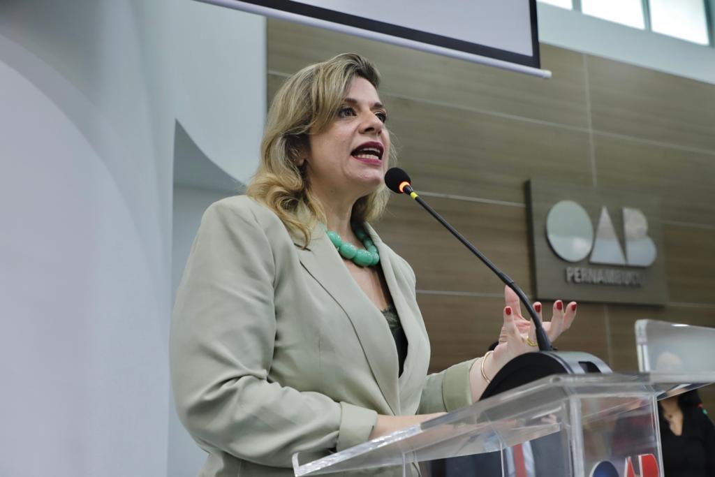 Juramento novos advogados, advogadas e estagi&aacute;rios - 11.07.23