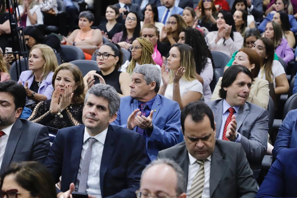 Lan&ccedil;amento do Plano de Valoriza&ccedil;&atilde;o da Mulher Advogada