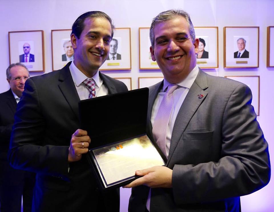 Ronnie Duarte participa de inaugura&ccedil;&atilde;o da galeria de ex-presidentes da CAAPE