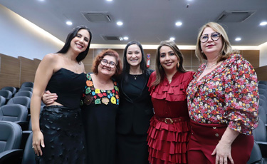 Vice-presidente da OAB-PE defende sociedade igualit&aacute;ria no evento &ldquo;Elas debatem&rdquo;