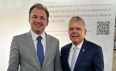 Fernando Ribeiro e Ricardo Paes Barreto tratam de parcerias