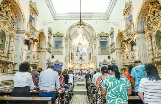 Nair Andrade: familiares e advocacia pernambucana participam de missa de 7º dia