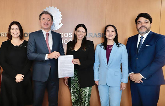 OAB-PE e Amcham celebram acordo que fortalece Banco de Talentos da advocacia