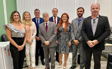 Comiss&atilde;o da OAB-PE leva demandas da advocacia &agrave; Coordenadoria dos Juizados Especiais de Pernambuco