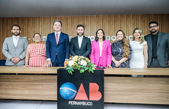 Do Cais ao Sert&atilde;o: Fernando Ribeiro e Ingrid Zanella realizam juramento de novos advogados e advogadas em Petrolina