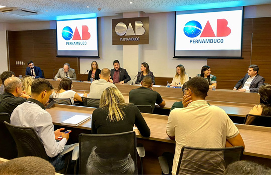OAB-PE promove sessão simulada do Tribunal de Ética e Disciplina para alunos de Direito