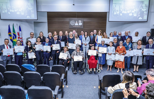 Dia da Advocacia: OAB-PE entrega Medalha do M&eacute;rito Joaquim Amazonas